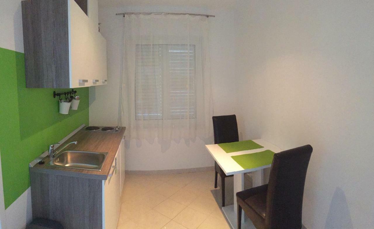 Apartmani Irena Jezevac Krk Island Buitenkant foto